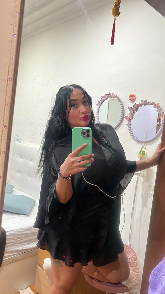 Chica busca chico en Barcelona: 