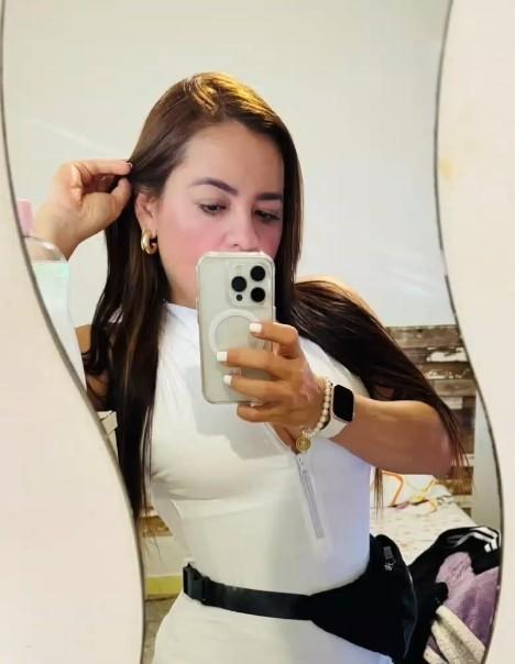 Chica busca chico en Huelva: 