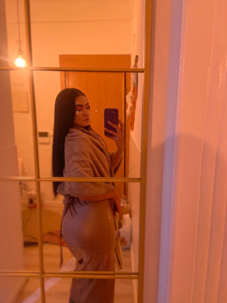 Chica busca chico en Alicante: 