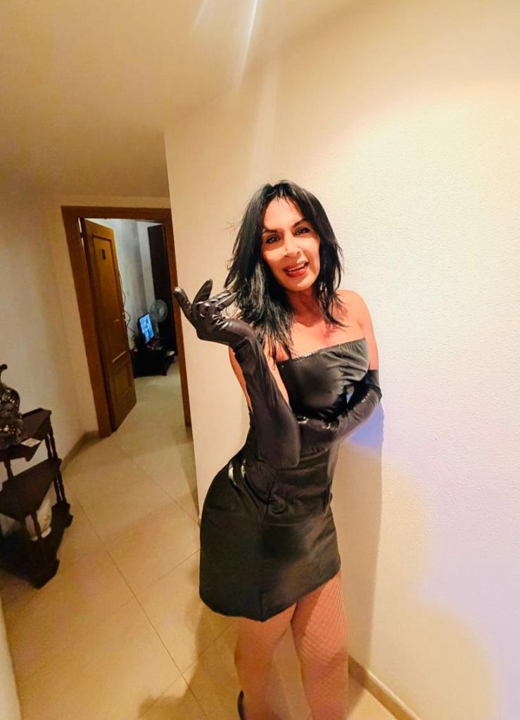 Transexual en Zaragoza: Transexuales y Travestis