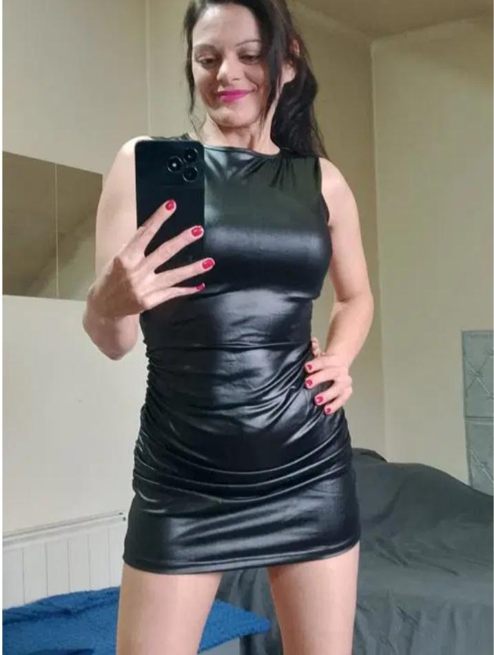 Chica busca chico en Pontevedra: 