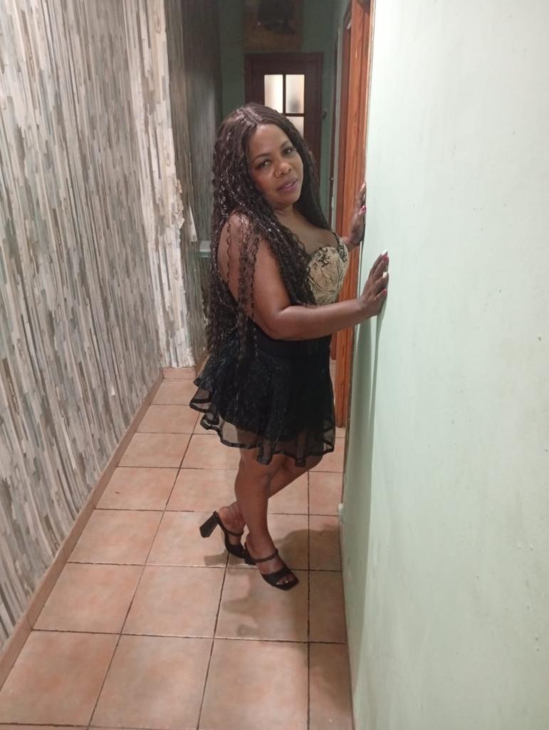 Chica busca chico en Alicante: 