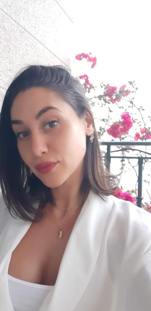 648981770: Chica busca chico en Pontevedra