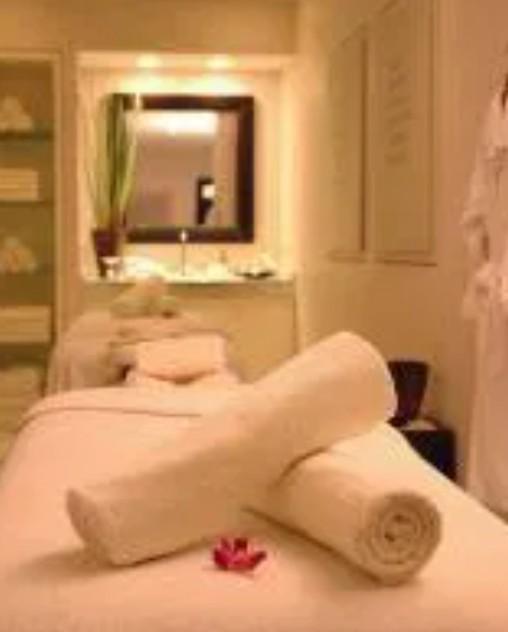 614927313: Chica busca chico en Castellón