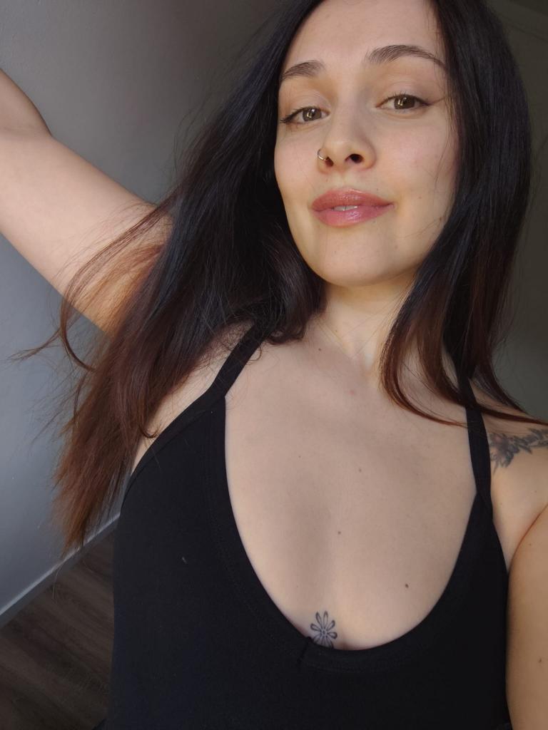 Chica busca chico en Cantabria: 