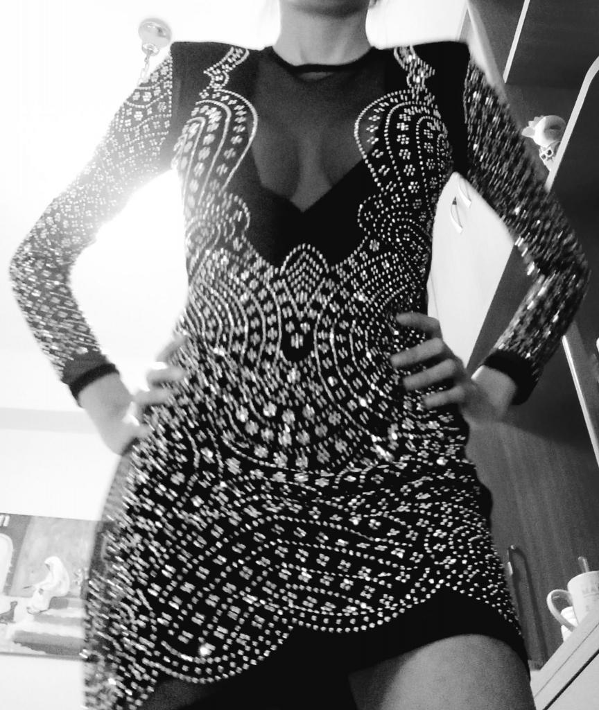 Chica busca chico en Cádiz: 