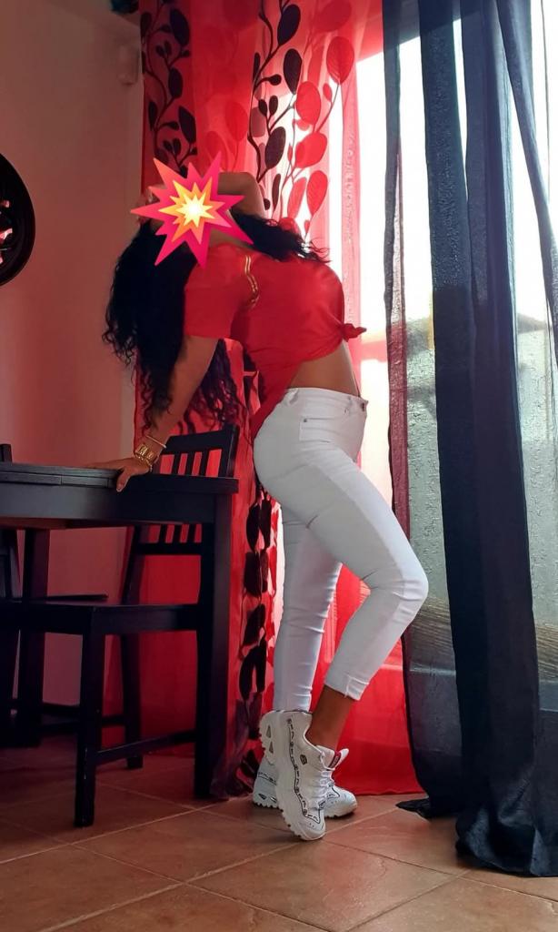 Chica busca chico en Alicante: 