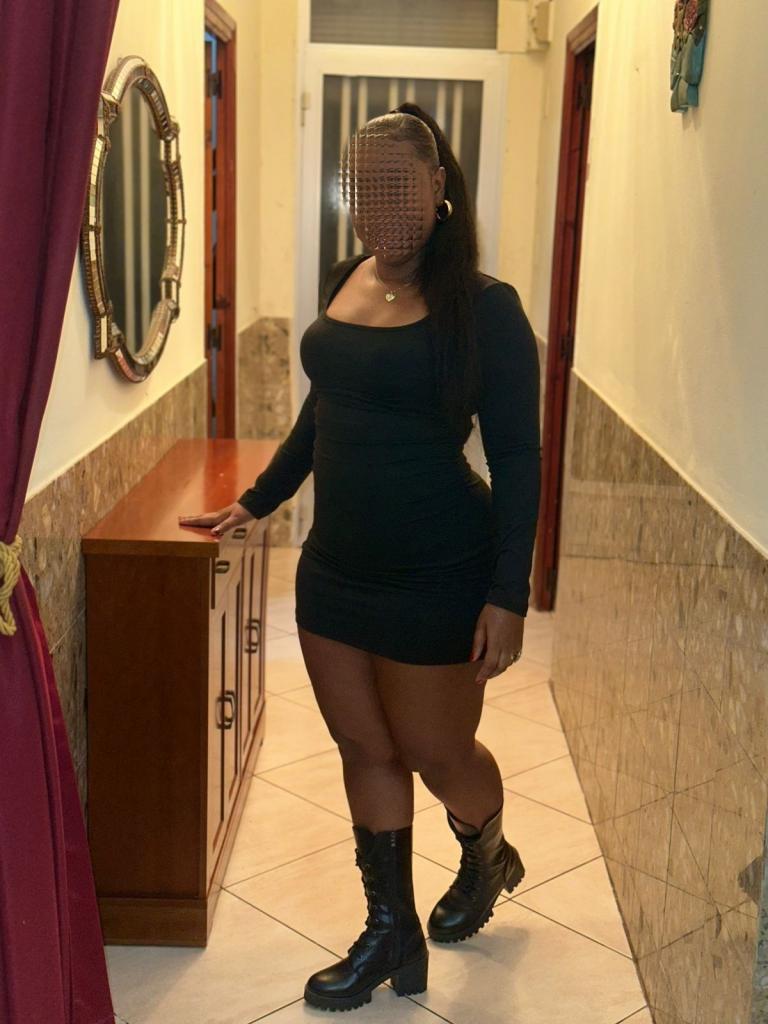 Chica busca chico en Huesca: 