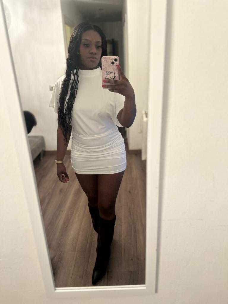 632112913: Chica busca chico en Murcia