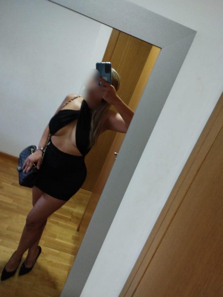 692092702: Chica busca chico en Tarragona