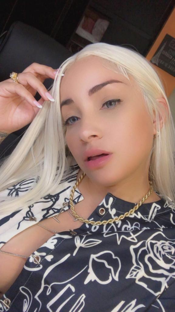 Chica busca chico en Barcelona: 