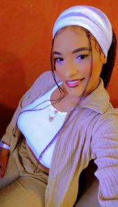 647210209: Chica busca chico en Valencia