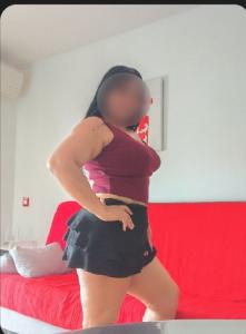 643298248: Chica busca chico en Gerona
