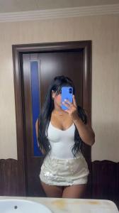 697537672: Chica busca chico en Madrid