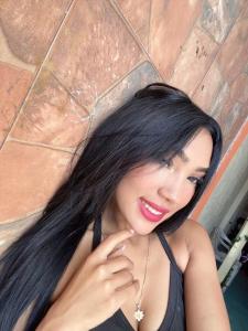 697537672: Chica busca chico en Madrid