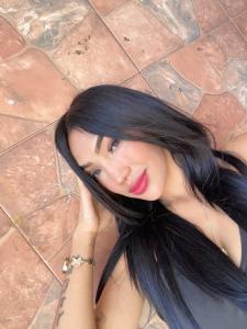 697537672: Chica busca chico en Madrid