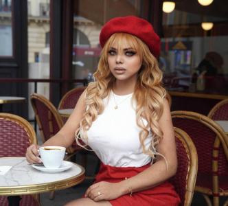 647026795: Chica busca chico en Alicante