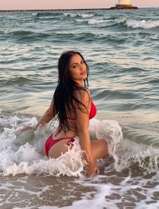 613800625: Chica busca chico en Guipúzcoa
