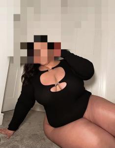 678857842: Chica busca chico en Barcelona