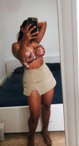 637478841: Chica busca chico en Málaga