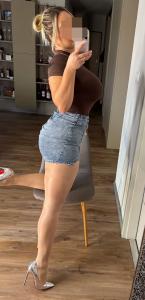 614037243: Chica busca chico en Valladolid