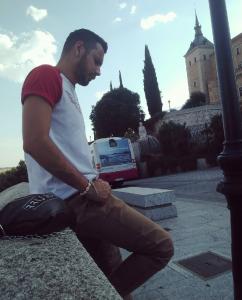 643155179: Chico busca chica en Toledo