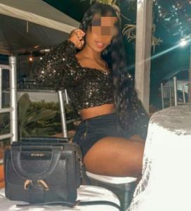 663360243: Chica busca chico en Valladolid