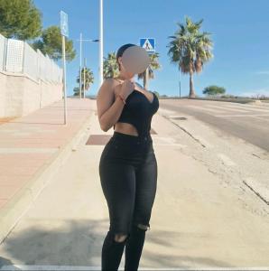 637478841: Chica busca chico en Málaga