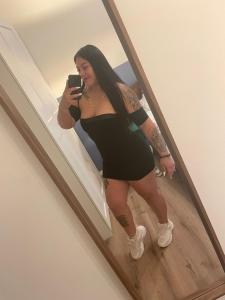 637049914: Chica busca chico en Madrid