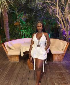 641280347: Chica busca chico en Alicante