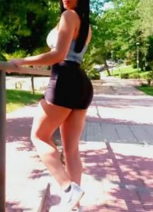 641048677: Chica busca chico en Madrid