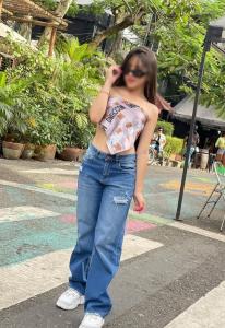 614893885: Chica busca chico en Barcelona