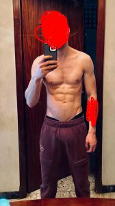 611321892: Chico busca chica en Pontevedra