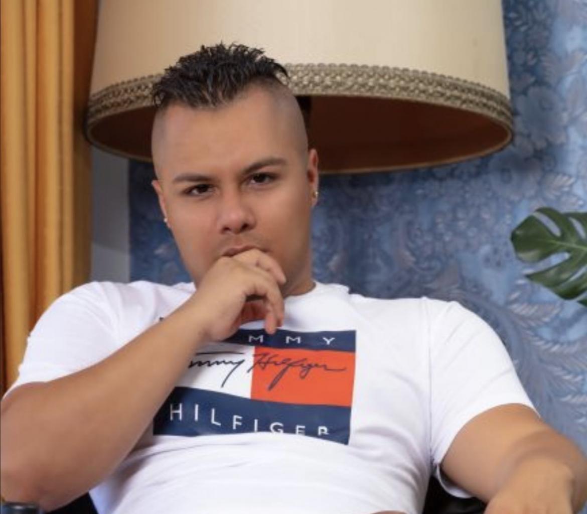 633137188: Chico busca chica en Lérida