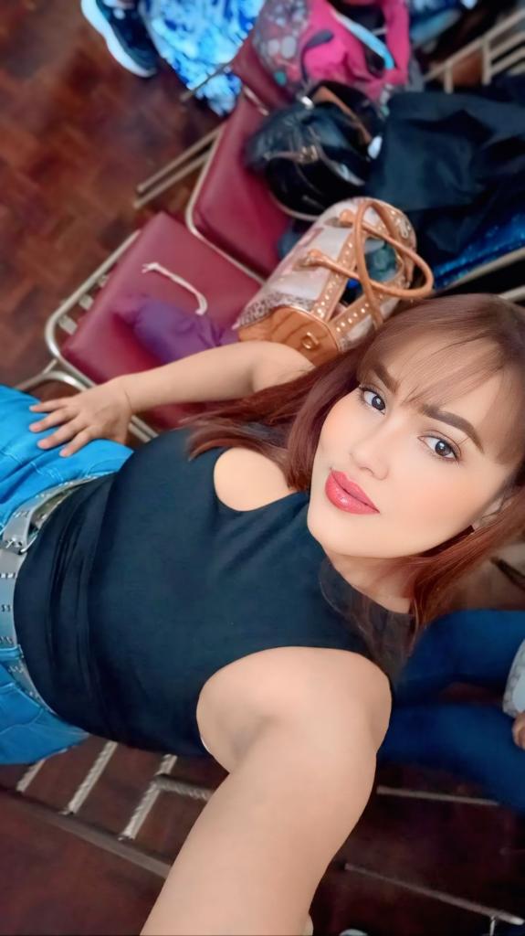 Chica busca chico en Almería: 