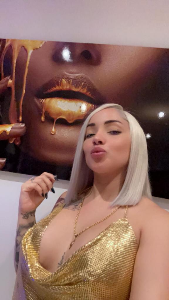 Chica busca chico en Barcelona: 