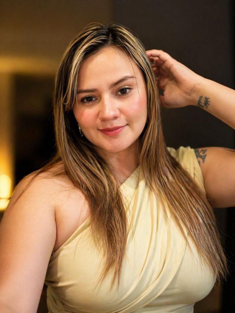 692340887: Chica busca chico en Ibiza