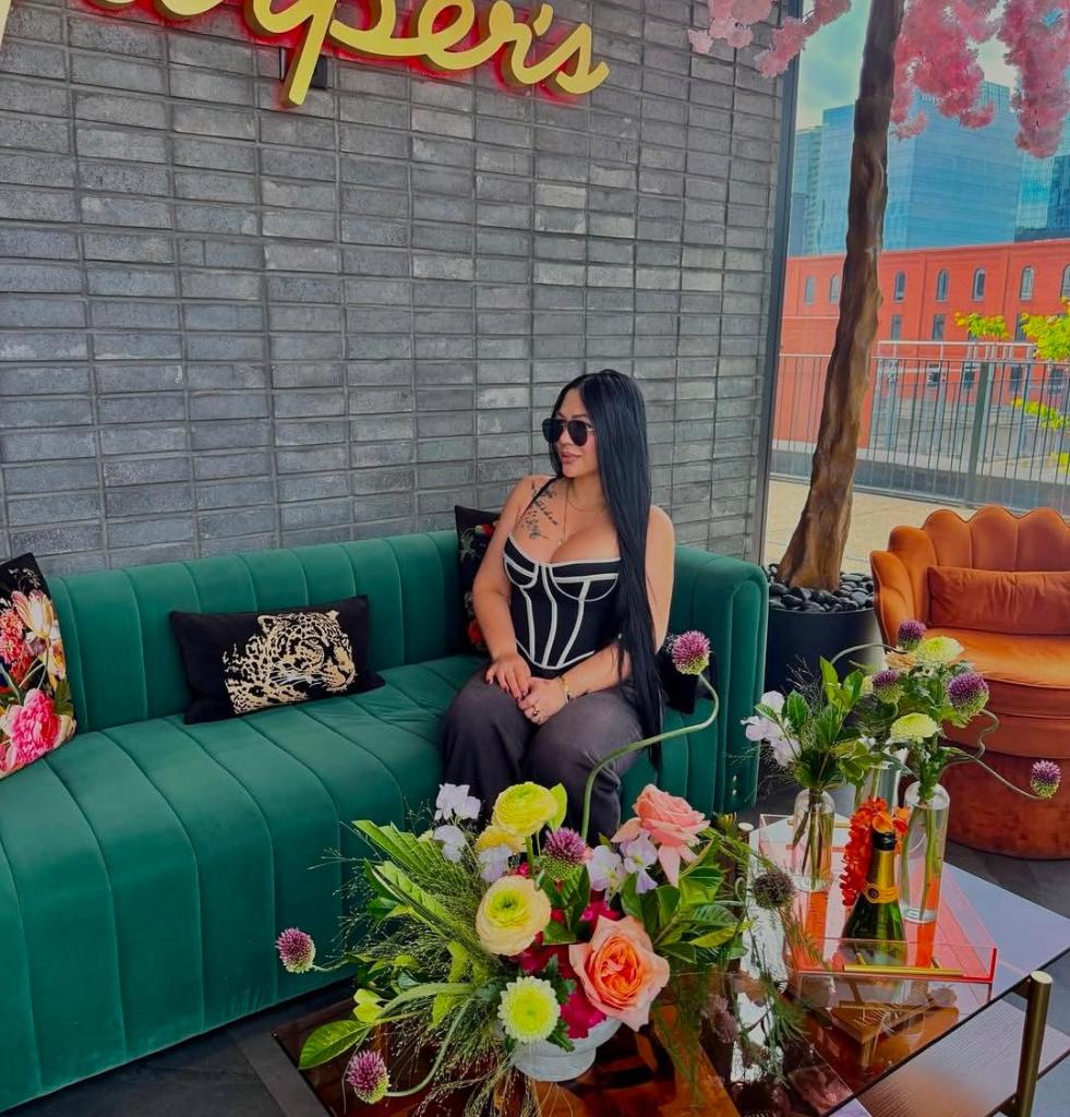 Chica busca chico en Tenerife: 