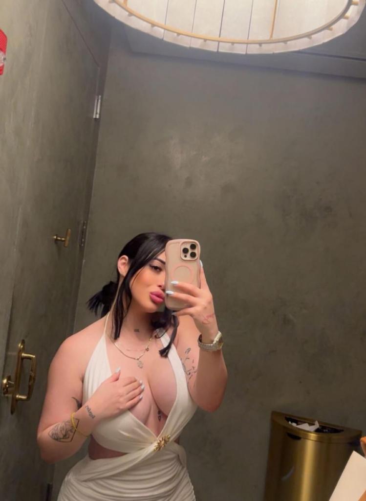 Chica busca chico en Jaén: 