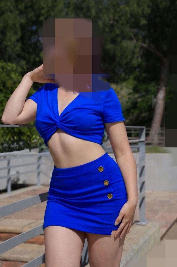 Chica busca chico en Cádiz: 