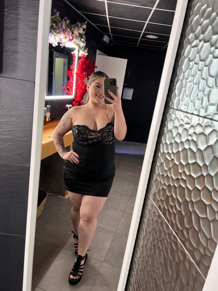 Chica busca chico en Barcelona: 