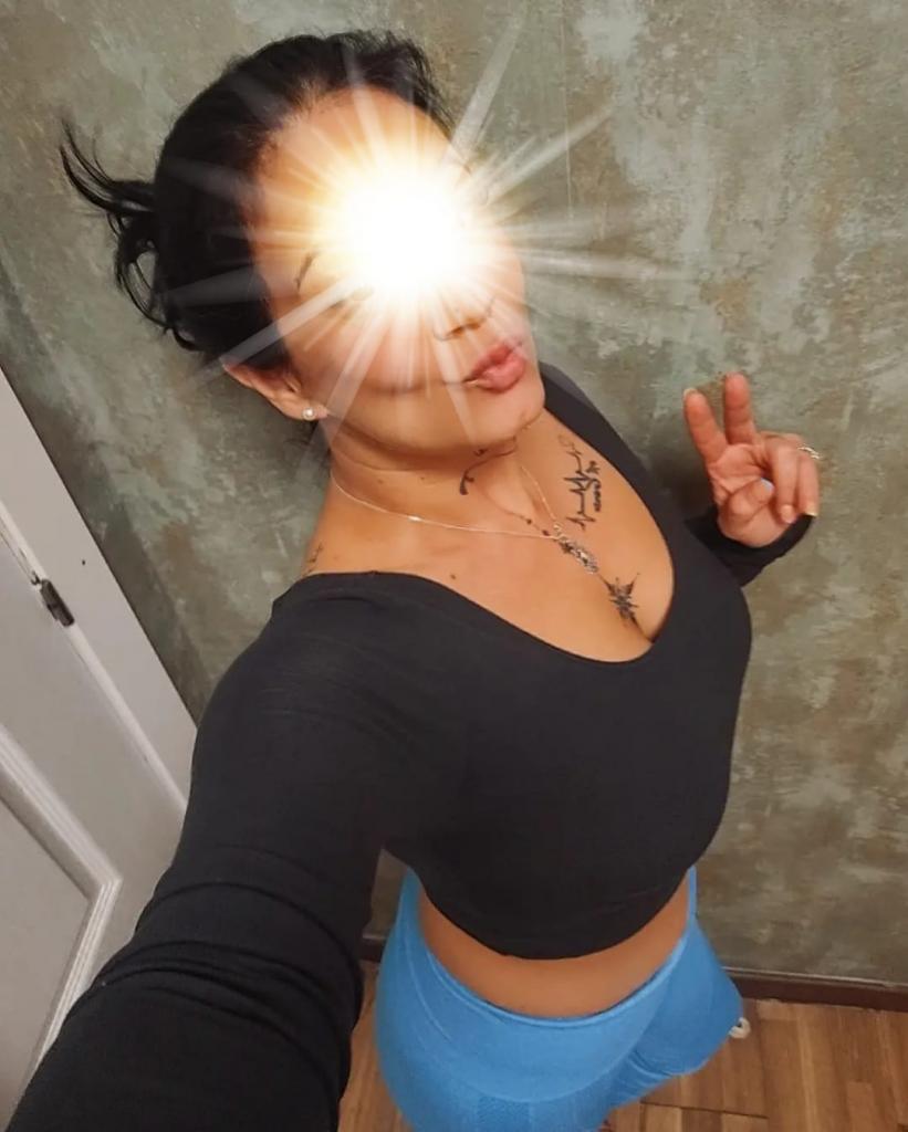 Chica busca chico en Sevilla: 