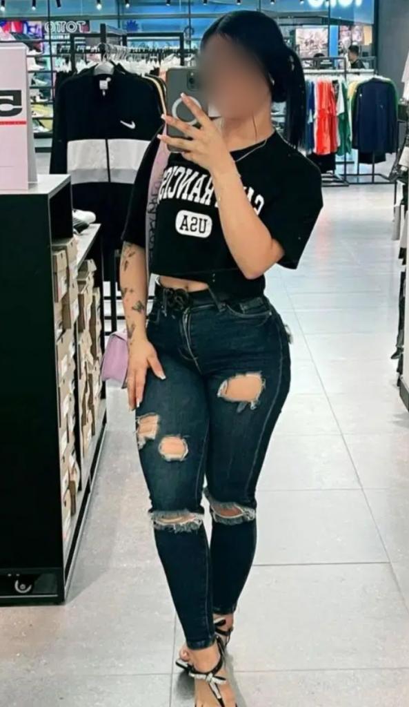 Chica busca chico en Murcia: 