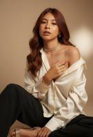 617440311: Chica busca chico en Sevilla