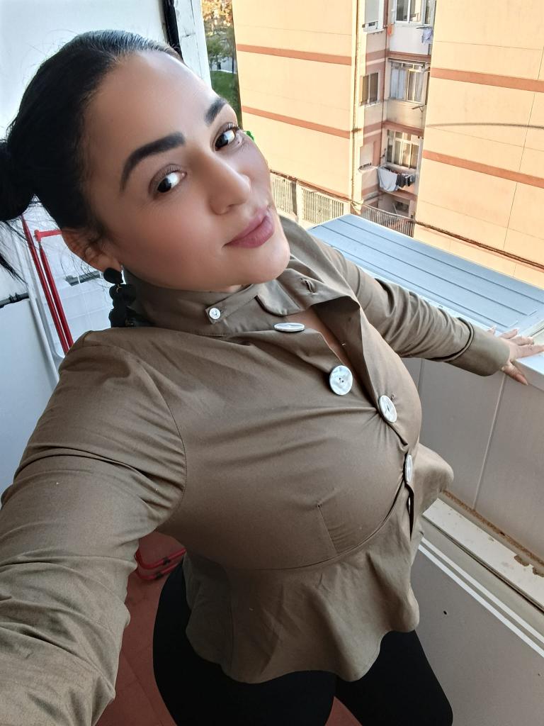 602696380: Chica busca chico en Madrid