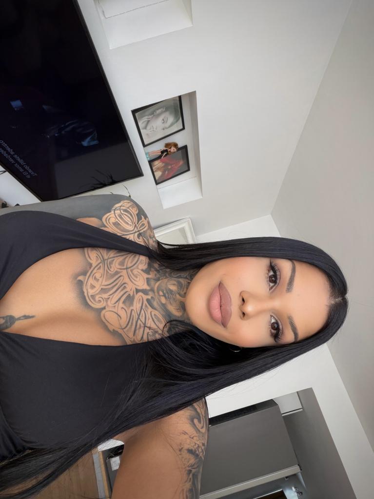 Chica busca chico en Barcelona: 