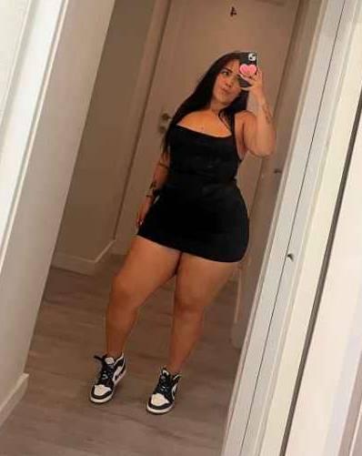 Chica busca chico en Sevilla: 