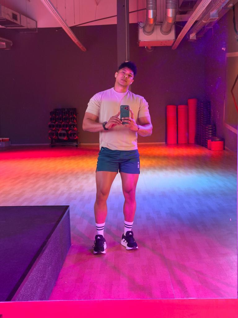 Chico busca chica en Alicante: 