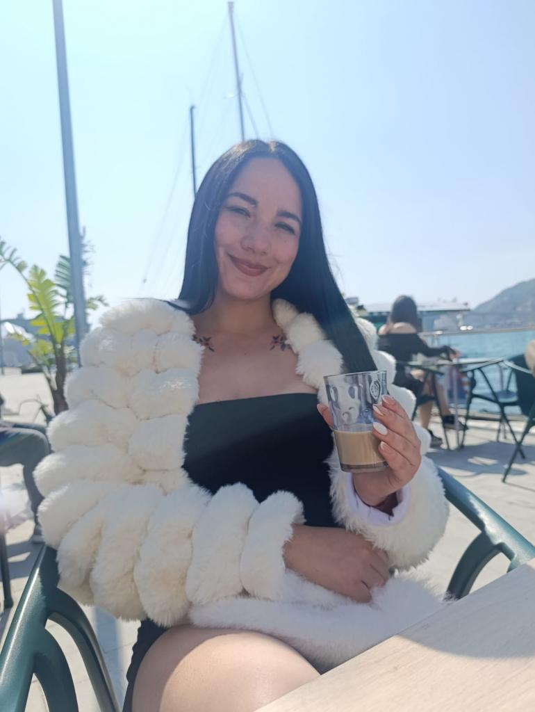 Chica busca chico en Barcelona: 