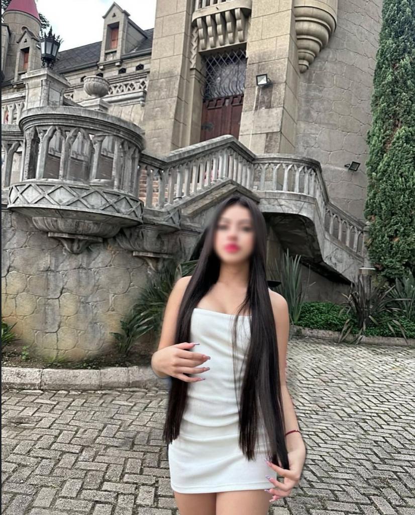 Chica busca chico en Barcelona: 